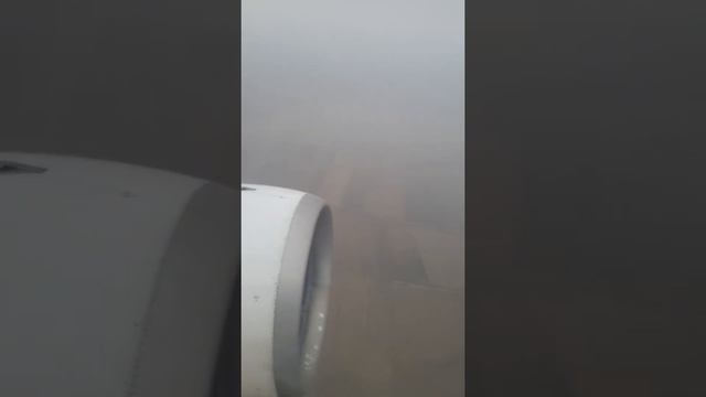 Взлет ,Айропорта Худжанд(Урал...Авиалинии ) смотреть онлайн