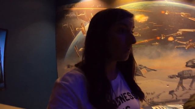 GRANNY IN REAL LIFE (STATUES EDITION) FUNhouse Family смотреть онлайн