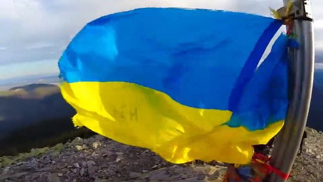 Хом'я́к — вершина у південно-східній частині Ґорґан (Українські Карпати) смотреть онлайн