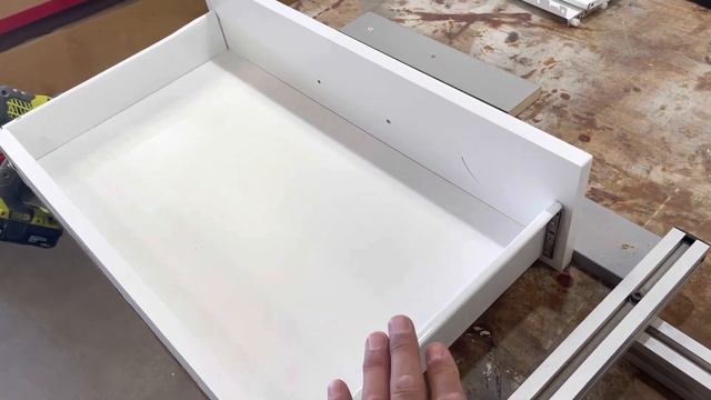 Grass Metal Side Drawers vs. Nested base 5 piece drawer boxes смотреть онлайн