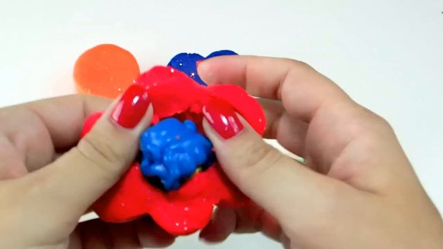 Play Doh shapes surprise Frozen Angry Birds Hello Kitty Little Pet Shop Ugglies - Eggs and Toys TV смотреть онлайн