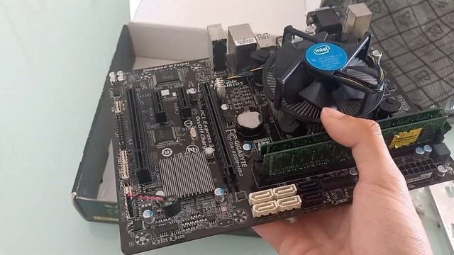 COMPREI UM KIT UPGRADE BARATO POR 250 REAIS COM PLACA DE VÍDEO! MELHOR KIT UPGRADE PARA PC GAMER смотреть онлайн