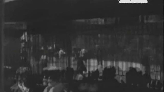 Старая Москва. Театральная площадь. Большой и Малый театры. Метрополь. ЦУМ. 1927 год смотреть онлайн