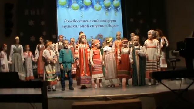 Фольклорный ансамбль "Весень" Пойду выйду, Балалайка, Морозы педагог: Исаева Елена Витальевна смотреть онлайн