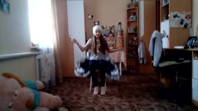 Когда тебе нечего делать с ОДЕЖДОЙ ... смотреть онлайн