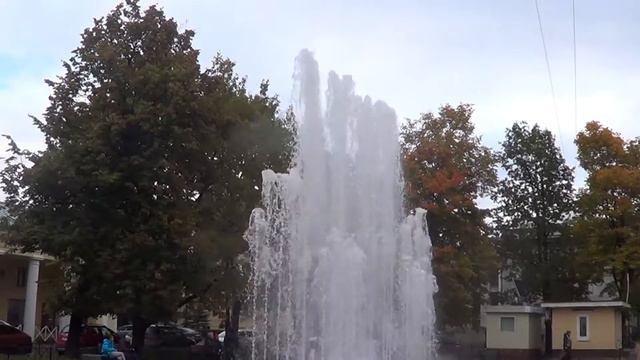 Поющий фонтан в Кронштадте 07.10.2017 смотреть онлайн