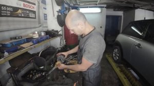 Ремонт воющего насоса ЭГУР Mini Cooper  / Демонтаж , разборка , дефектовка #1