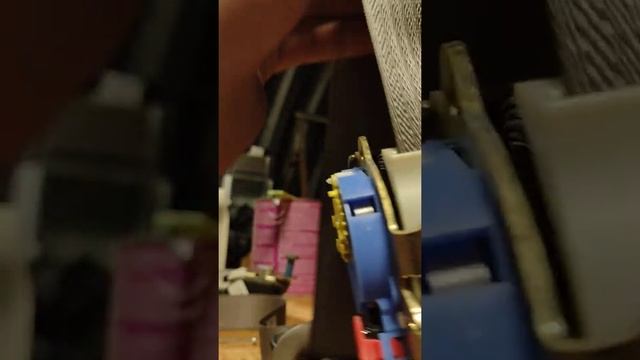 How 2002-2007 Saturn Vue Rear Seatbelts Work смотреть онлайн