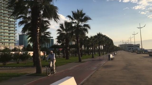 Одиннадцатый рабочий день в Батуми. Интересный! смотреть онлайн