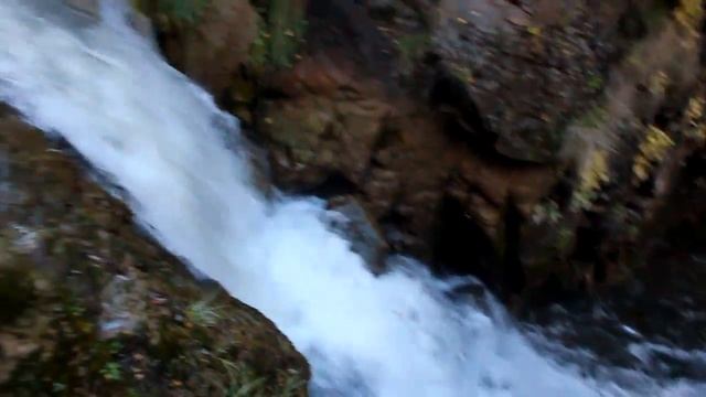 Медовые Водопады в Кисловодске. Очень красиво смотреть онлайн