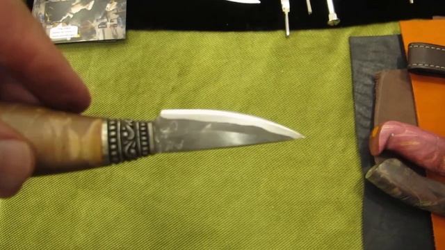 Ножи для охотников от Алексея Позднякова! Ножи для обдирки мелкого животного! Сталь бысторежущая Р1 смотреть онлайн