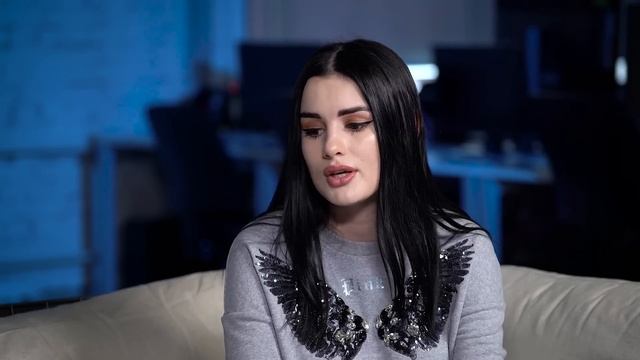 КАРИНА АРАКЕЛЯН О СЛИВЕ ФОТО, РАССТАВАНИИ С ПАРНЕМ И СТРОГИХ РОДИТЕЛЯХ смотреть онлайн