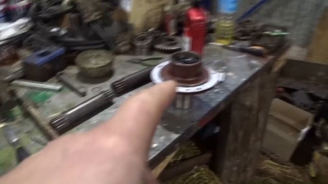 сборка промежутки и регулировка тормозов трактора Т 25///размеры вилки педали сцепления смотреть онлайн
