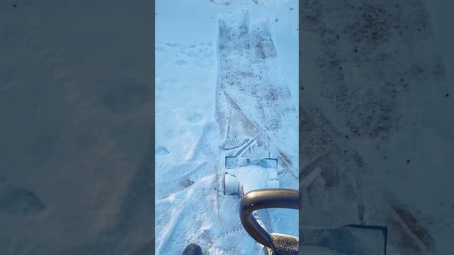 Снегоуборщик аккумуляторный FinePower SRMB30 OneBase20 смотреть онлайн