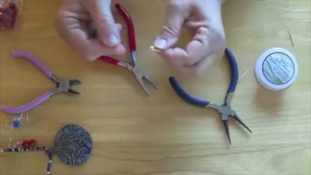 How to Make Your Own Spiral Jewelry Finding смотреть онлайн