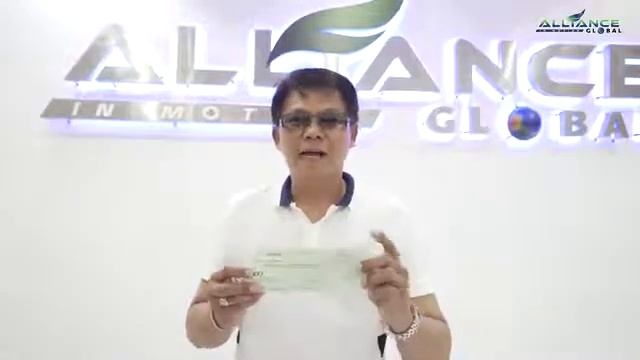 Reynaldo Cacao Showing His Php 1, 049, 664. 00 Profits Of Empowered Consumerism Cheque Releasing Da смотреть онлайн