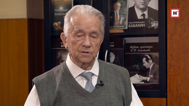 АКАДЕМИК ГАРРИ ПОПОВ: МЫ ОСТАЕМСЯ КОСМИЧЕСКОЙ ДЕРЖАВОЙ смотреть онлайн