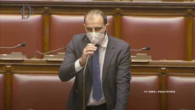 Fuggi fuggi dal M5S , i nuovi fuoriusciti fanno sclerare Danilo "Amnesia" Toninelli смотреть онлайн