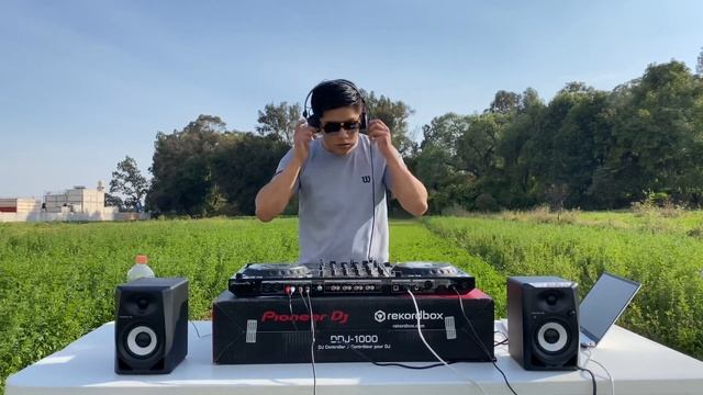 Hazelopolus Set No. 2 (DDJ-1000) смотреть онлайн