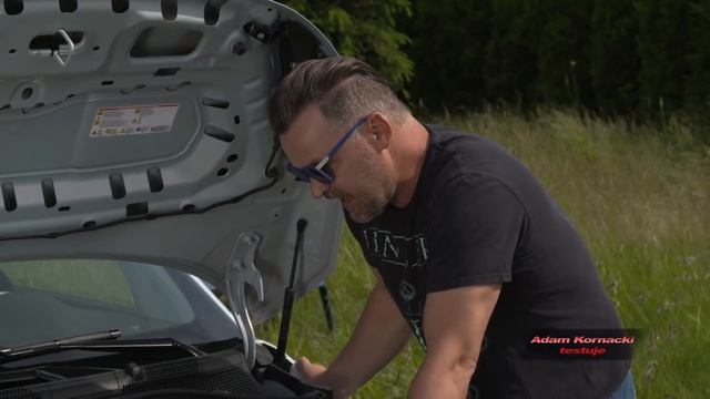 Fiat 500e, czyli włoski piękniś za gruby hajs смотреть онлайн