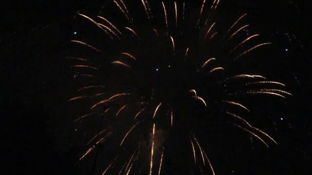 салют на день города смотреть онлайн