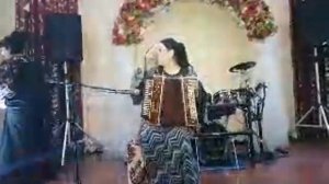 Бурлият Токаева и  Барият Такаева