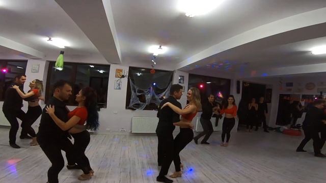 Adicto Junior Team | Bachata Show | Adicto Halloween Party 2019 смотреть онлайн