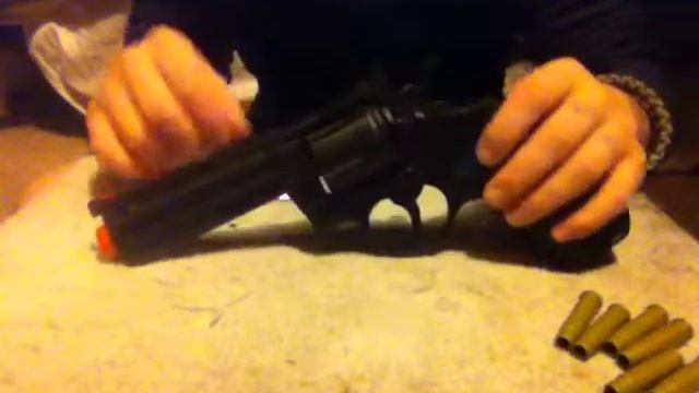 T&E Report on UHC Colt Python Airsoft Revolver. смотреть онлайн