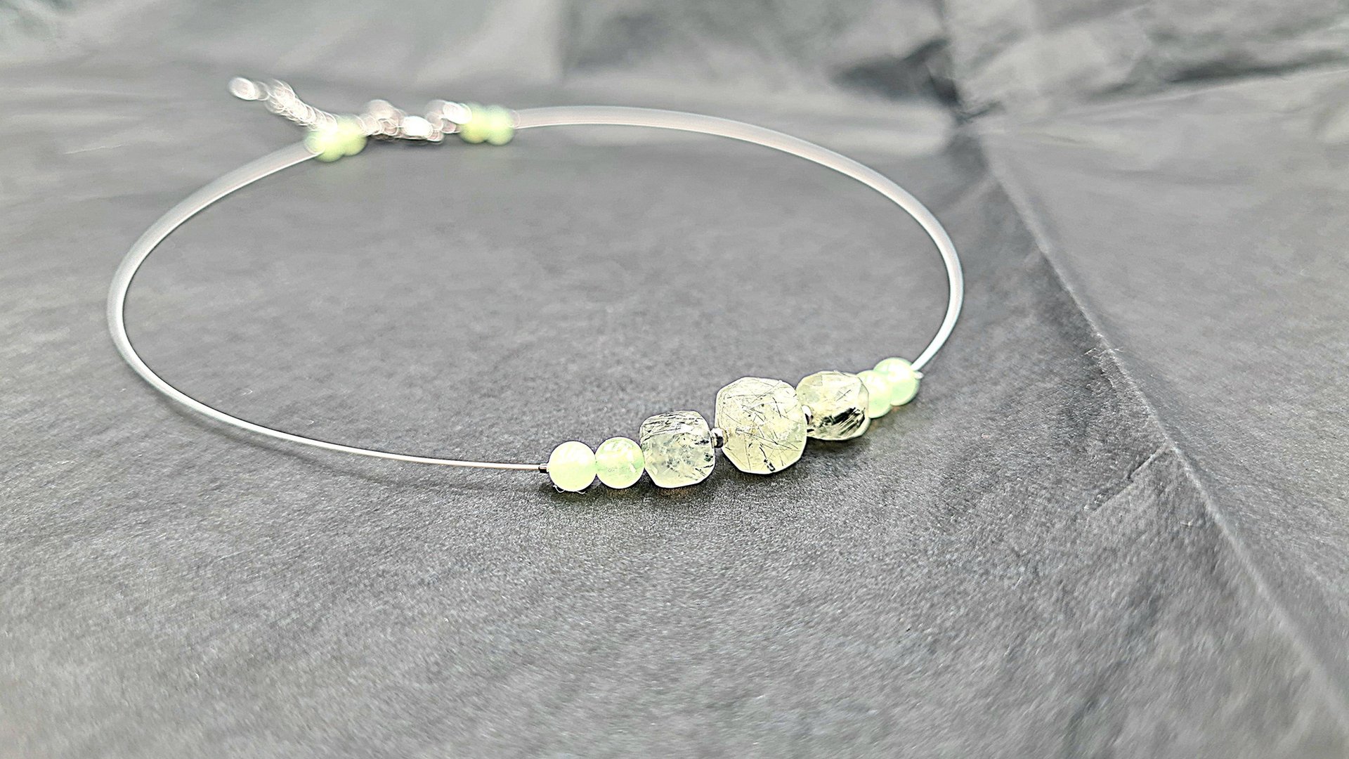 Стильное украшение за 10 минут. Красивая бижутерия своими руками. смотреть онлайн