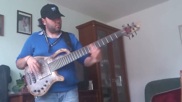 nikos velikis plays mayones-caledonius 6 string. смотреть онлайн