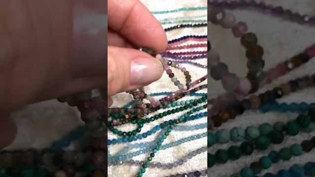 Любимые камни. Обзор натуральных камней. Коллекция для чокеров и браслетов. смотреть онлайн