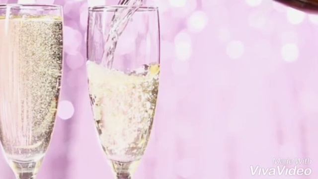 С ДНЁМ РОЖДЕНИЯ🎊// Красивое Музыкальное Поздравление смотреть онлайн