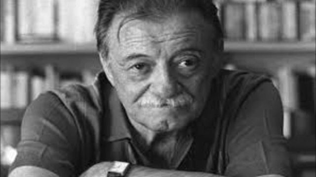 Mario Benedetti. Familia Iriarte смотреть онлайн