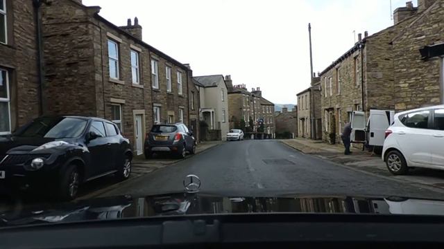 Askrigg from the moor road. смотреть онлайн