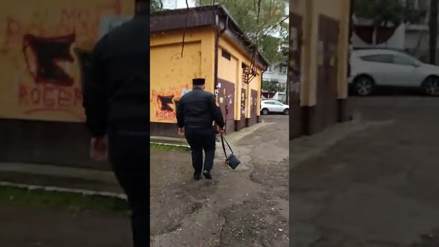 Пьяный казак в Сочи