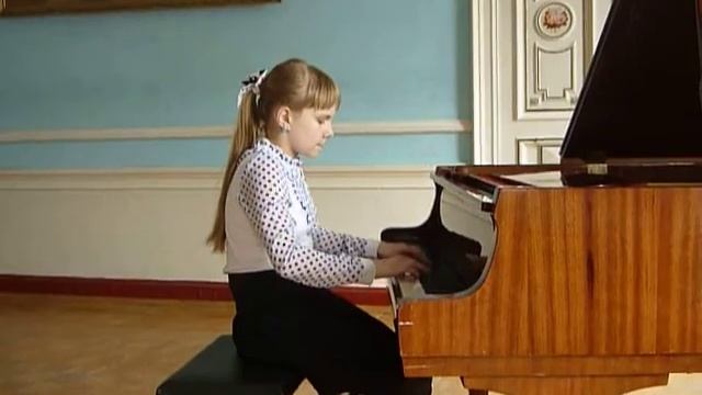 Полина Бондаренко смотреть онлайн