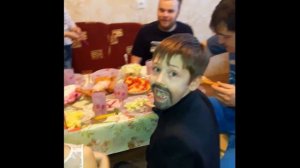 Озорной мальчишка