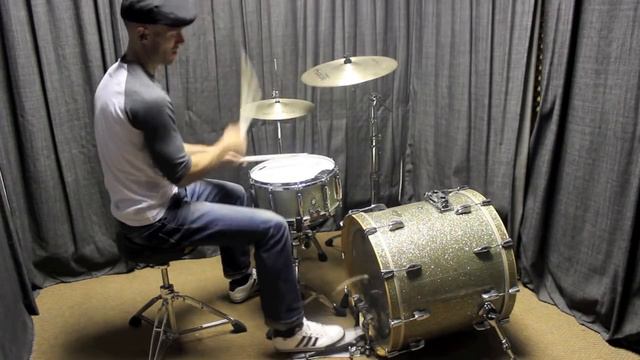 Hip hop drum beat using 3 famous breakbeats смотреть онлайн