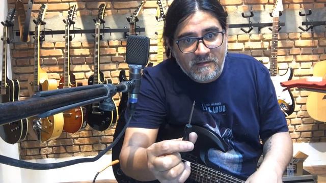 Guitarra Epiphone SG Gothic LE смотреть онлайн