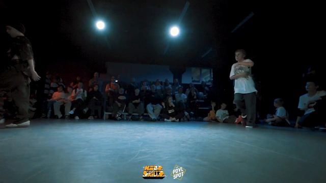 Lazy Sam vs Nyusha ★ 1/16 11-13 ★ Kidz Got Skillz 18-02-2023 смотреть онлайн