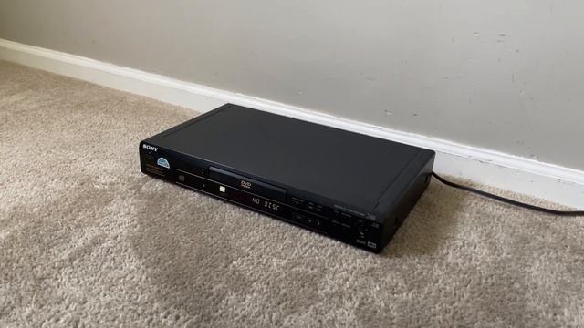 Sony DVP-S360 Single DVD Compact Disc CD Player смотреть онлайн