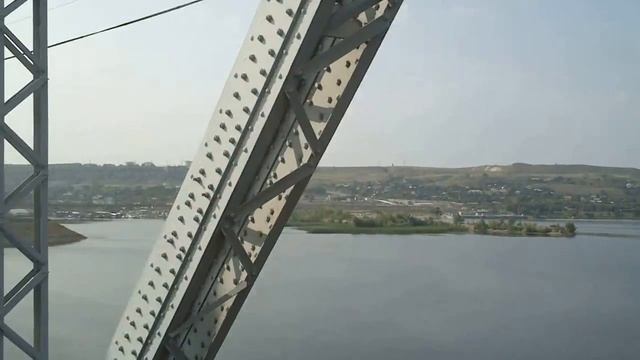 саратовский жд мост через волгу смотреть онлайн