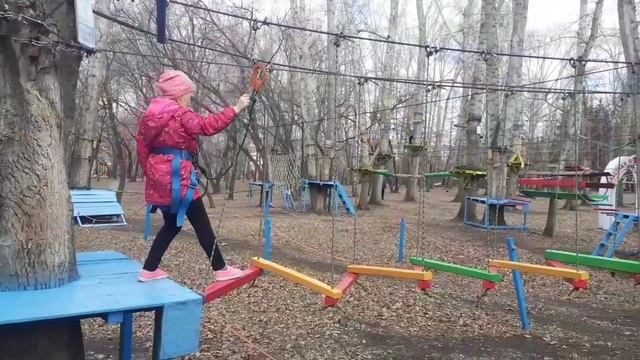 Покоряю ?♀️ верёвочный парк "Маугли"в ЦПКиО. Курган.Часть 1.#отдых#семейныевыходные#якурган#ЦПКиО смотреть онлайн