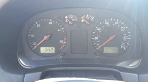 Mk4 VW Golf Gauge cluster dies randomly - P1650