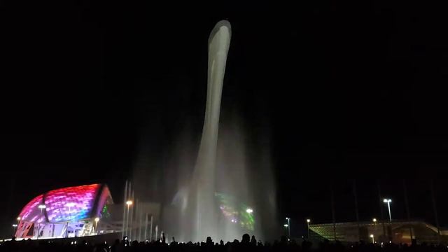 Шоу фонтанов в Адлере (Сочи) смотреть онлайн