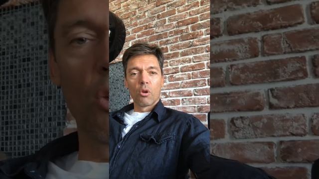 Стихи В. Маяковского «Разговор с товарищем Лениным» смотреть онлайн