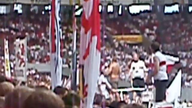 VfB Stuttgart - FC Schalke 04 3:0 6.8.2011 VfB Fangesänge Mercedes Benz Arena смотреть онлайн