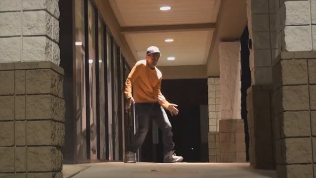 6 Танец Робот смотреть онлайн