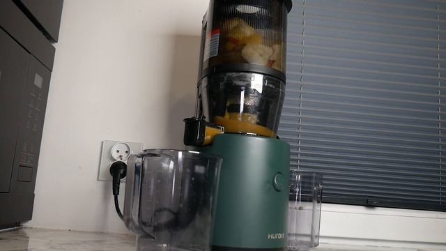 Porównanie wyciskarek wolnoobrotowych Hurom H320n vs Hurom H300e. Która lepsza? ? ?? смотреть онлайн