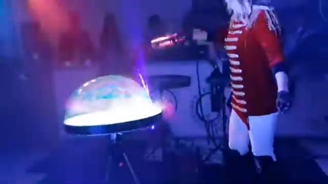 Трюк без монтажа. Ольга Малахова. Шоу мыльных пузырей. Bubble show смотреть онлайн